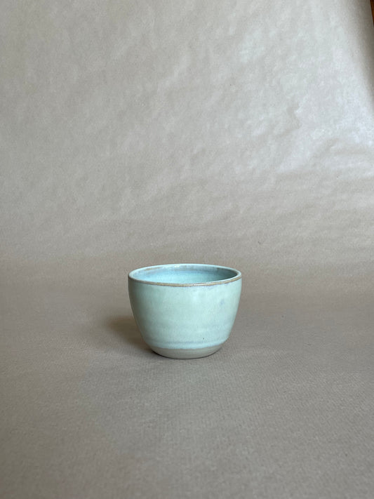 Becher Maeve Minz