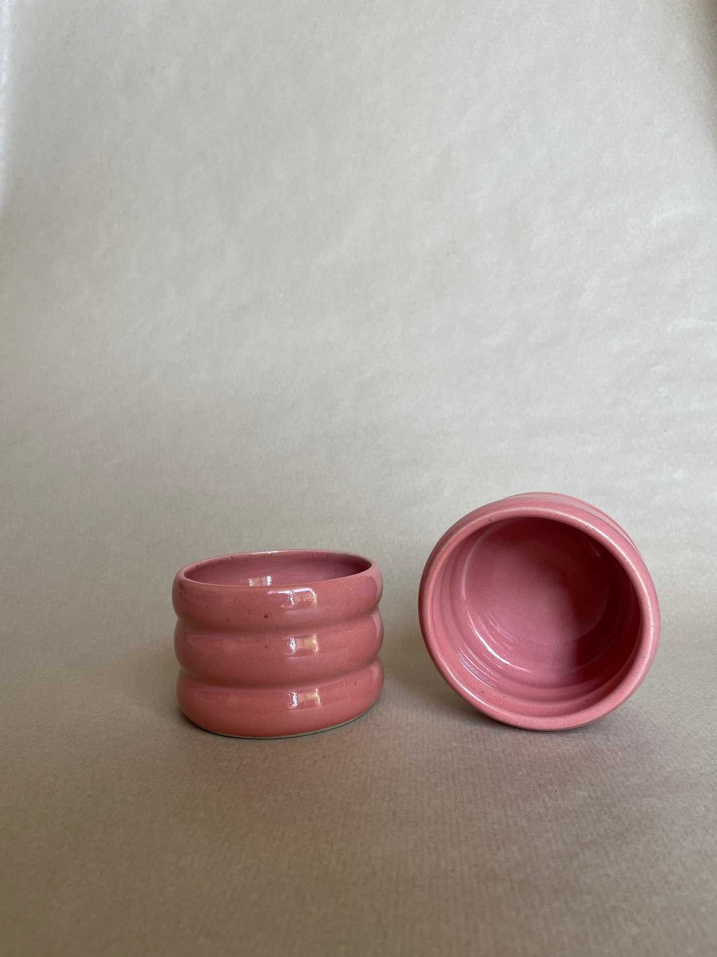 Becher Wobble Rosa